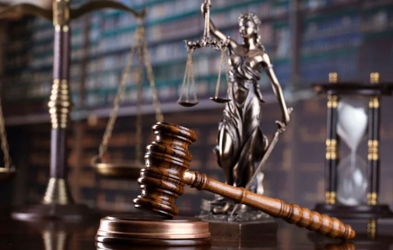 ÁREA DE DERECHO CIVIL – LITIGIO Y CONTROVERSIAS